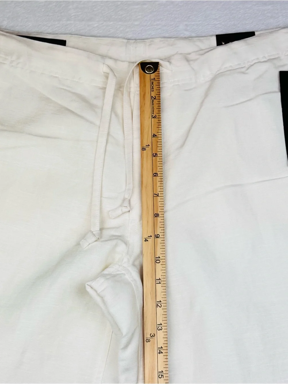 Perry Ellis NWT Linen Blend Pants. Ivory color. Drawstring waist. Men’s size 36.